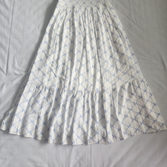 Blu Pepper White Smocked Midi Dress Womens Size M Blue Bow Pattern Coquette Doll - Picture 7 of 13